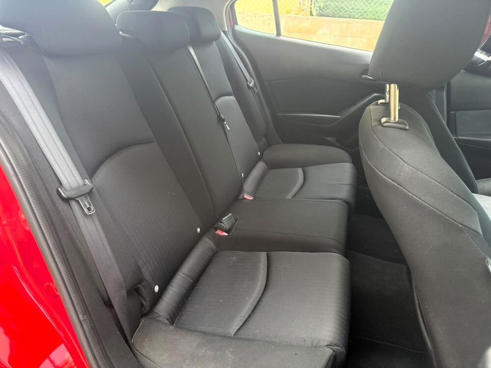 Mazda3 1.5 SKYACTIV-G 100 ESSENCE 2014 occasion 34160 Castries