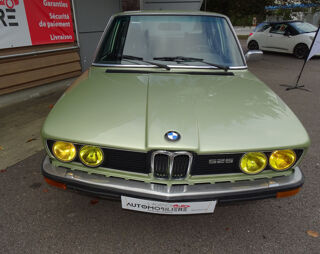 S&eacute;rie 5 525 150 ch COLLECTION 1979 occasion 27500 Pont-Audemer