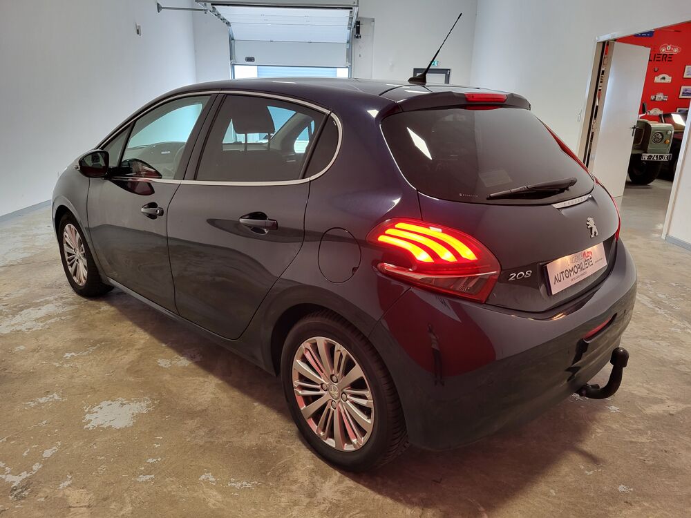 208 1.2 110 ALLURE BVM6 + ATTELAGE + CARPLAY 2019 occasion 37170 Chambray-l&egrave;s-Tours