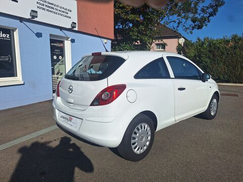 Corsa 1.0 65 ch Graphite 3 portes 1&egrave;re main 2014 occasion 90400 Danjoutin