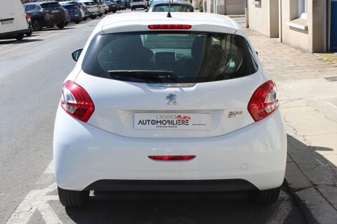 208 1.6 e-HDI 92ch ACTIVE ( Distribution chang&eacute;e, Clim, Bluetoot 2012 occasion 34200 S&egrave;te
