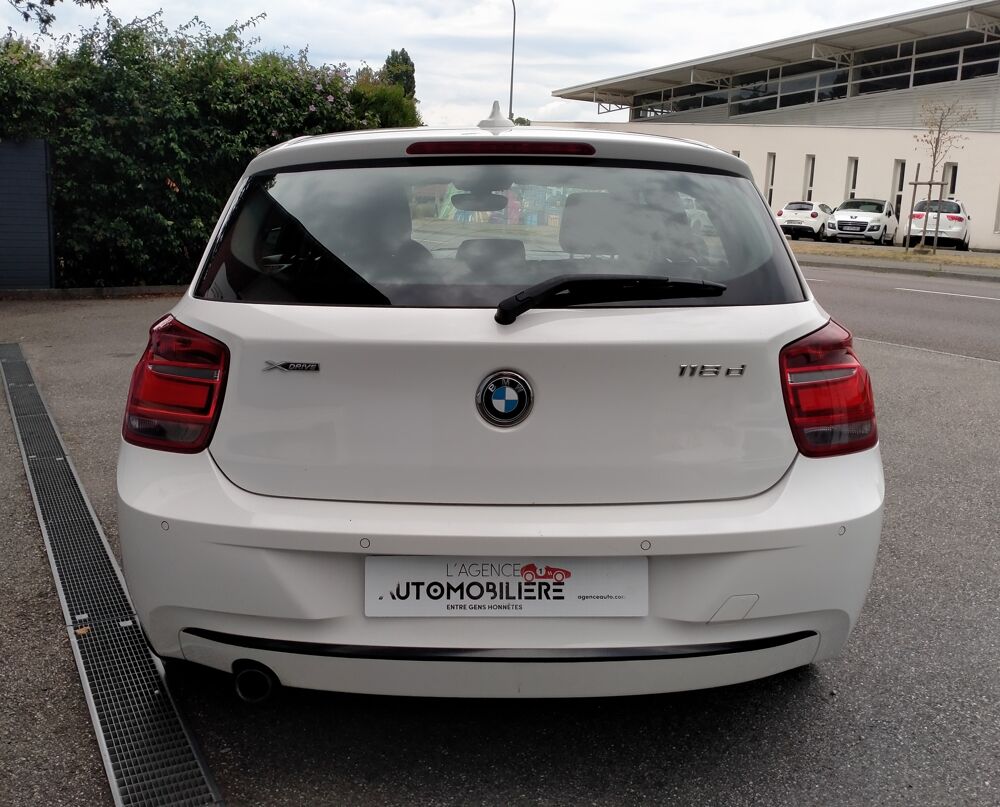 S&eacute;rie 1 118d xDrive 143ch Sport 5p 2014 occasion 90400 Danjoutin