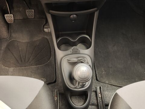 C1 1.0 VTI Finition Attraction 2012 occasion 59640 Dunkerque
