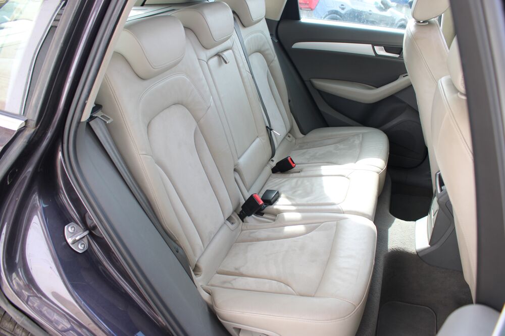 Q5 V6 3.0 TDI 240 QUATTRO AMBIENTE S TRONIC ( Toit ouvrant, Rad 2011 occasion 34200 S&egrave;te