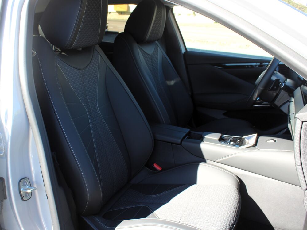 DS4 II BlueHDi 130 CH EAT8 Pallas * BOITE AUTO MOINS DE 6500 KM 2025 occasion 70000 Vesoul