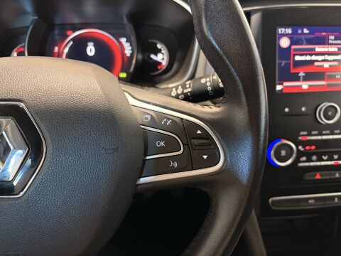 M&eacute;gane IV 1.5 DCI 110 ENERGY ZEN / ATTELAGE 2016 occasion 27620 Gasny