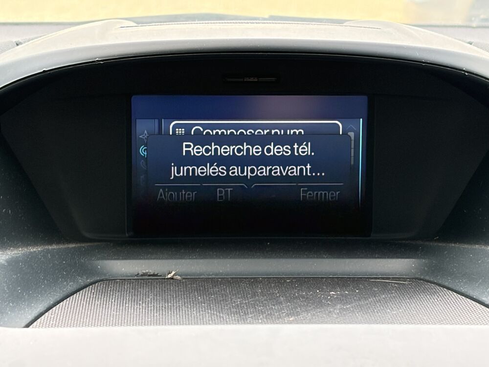 C-max 1.0 ECOBOOST - 125cv TITANIUM / DISTRIBUTION OK 2015 occasion 71380 Ch&acirc;tenoy-en-Bresse