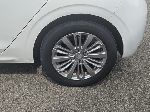 208 1.2 PURETECH 110 ALLURE ( Car Play, Android Auto..) 2016 occasion 25400 Audincourt