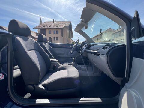 Beetle CABRIOLET 1.4 75ch 2&egrave;me main 2003 occasion 25300 Pontarlier