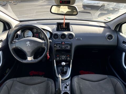 308 SW 1.6 HDi 92 cv Family - Toit Pano 2013 occasion 49124 Saint-Barth&eacute;lemy-d'Anjou
