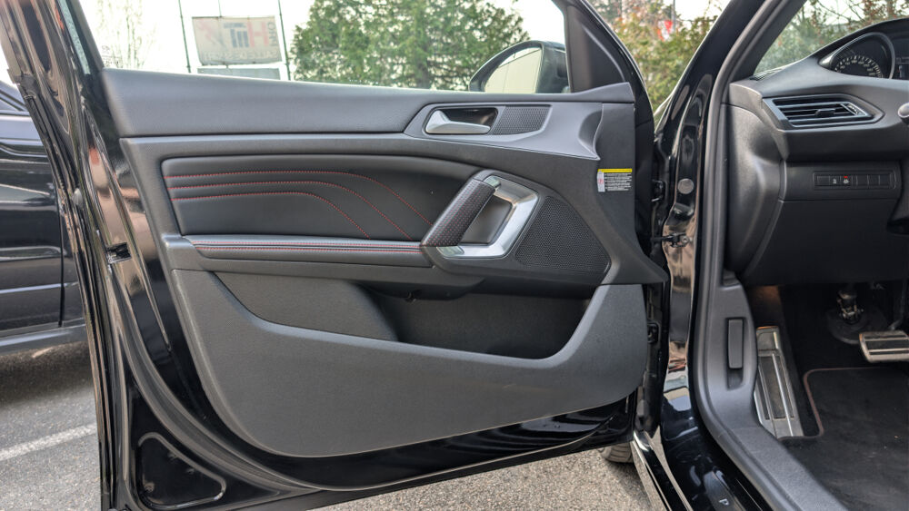 308 Phase II 1.2 THP Puretech 130 cv Bo&icirc;te auto 2018 occasion 91120 Palaiseau