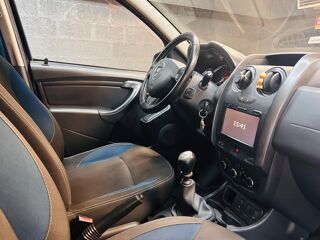 Duster 1.5 dCi 110 cv - Finition Laur&eacute;ate – 149 500 km – SUV Diesel 2015 occasion 71300 Montceau-les-Mines
