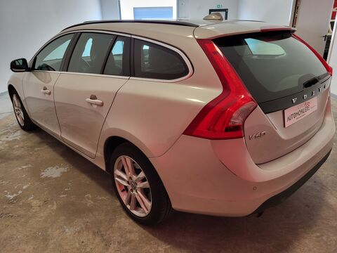 V60 VOLVO D4 2.0 163 BVA MOMENTUM + TOIT OUVRANT 2012 occasion 37170 Chambray-l&egrave;s-Tours