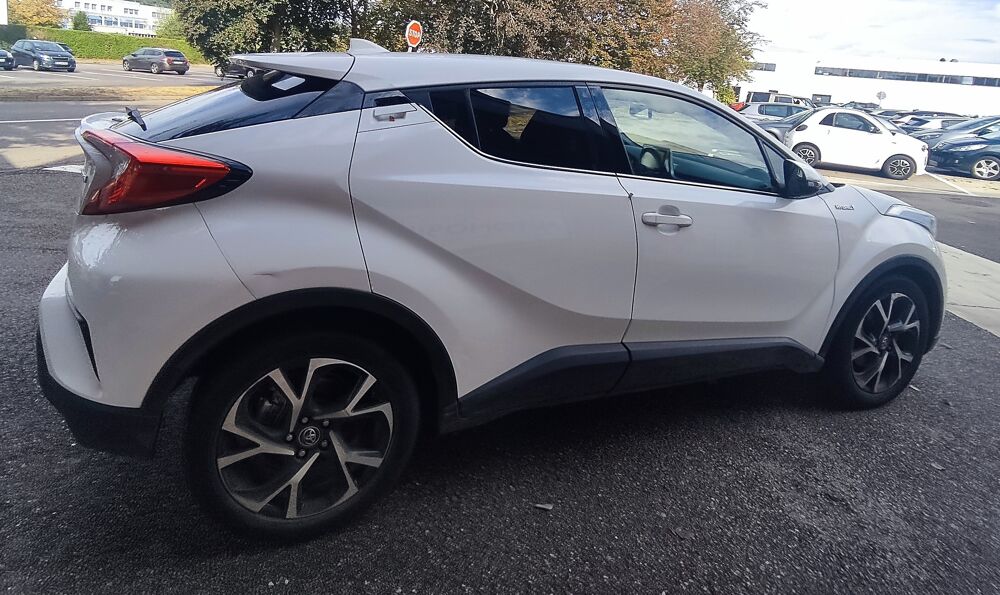 C-HR FULL-HYBRID DESIGN 4X2 E-CVT 2019 occasion 27500 Pont-Audemer