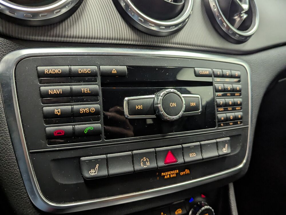 Classe GLA 200 CDI SENSATION 2014 occasion 95800 Cergy