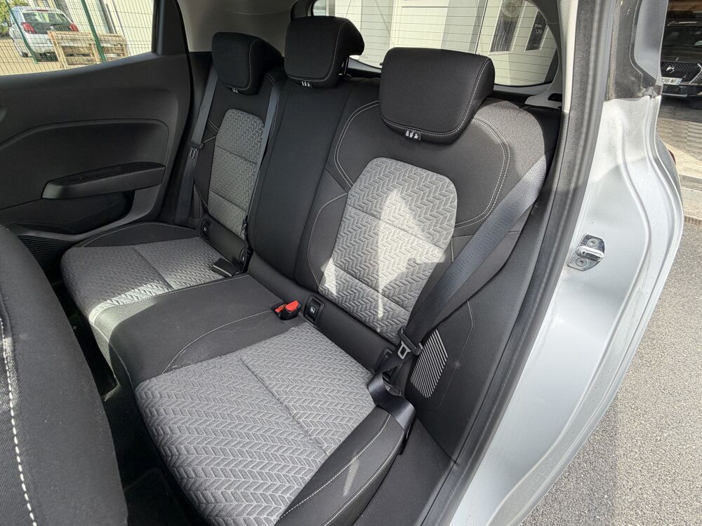 Clio 1.6 i 16V Hybrid 143 cv 2022 occasion 51000 Ch&acirc;lons-en-Champagne