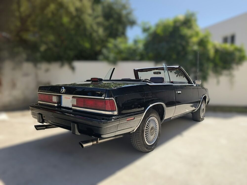 Le Baron Cabriolet 2.2 94cv TBE 1986 occasion 34160 Castries