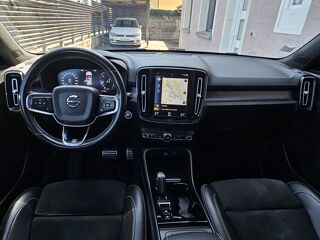 XC40 D4 2.0 TDI 190 16V AWD Geartronic 8 R-Design (Entretien Volv 2019 occasion 25400 Audincourt