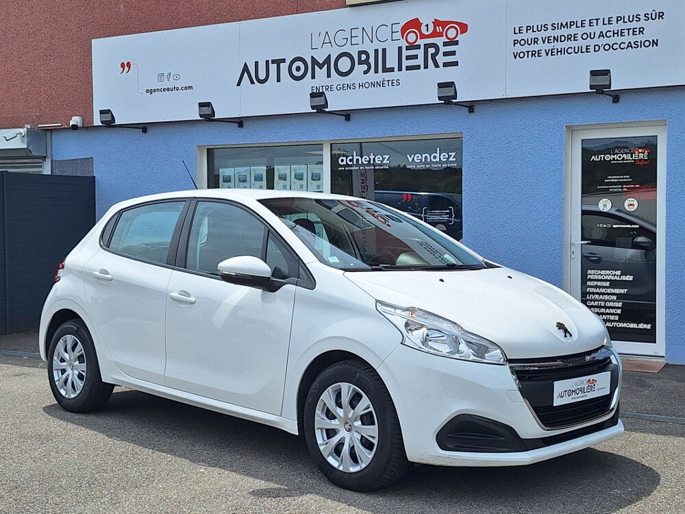 Divers Business 1.5 Bluehdi 100 ch Active 1&egrave;re main TVA r&eacute;cup&eacute;rable 2019 occasion 90400 Danjoutin