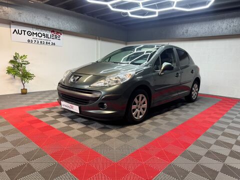 Peugeot 207 1.4 VTi 16V 95 cv 2009 occasion Montceau-les-Mines 71300