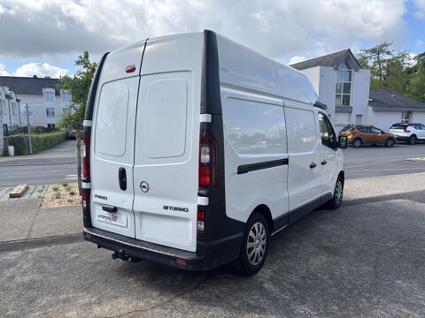Vivaro L2H2 1.6 CDTI 120 cv - Chaine de distribution 2016 occasion 49124 Saint-Barth&eacute;lemy-d'Anjou
