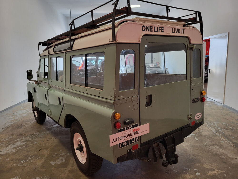Range Rover LAND ROVER 109 STATION WAGON 6 CYLINDRES 2.6L 1980 occasion 37170 Chambray-l&egrave;s-Tours