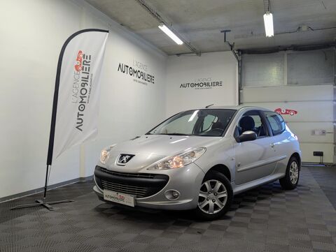 Annonce voiture Peugeot 206 3990 €