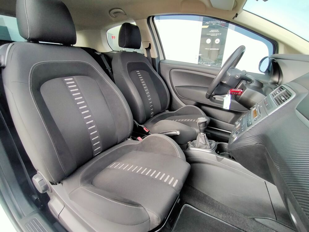 Grande Punto 1.4 16v T-jet 120ch Sport 3p 2009 occasion 90400 Danjoutin