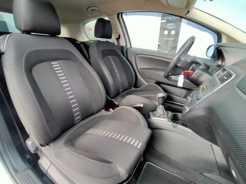 Grande Punto 1.4 16v T-jet 120ch Sport 3p 2009 occasion 90400 Danjoutin
