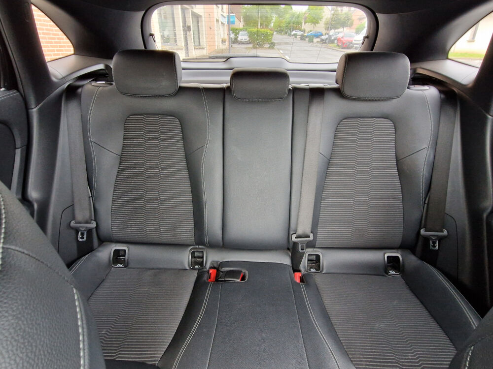 Classe GLA II 200 D BUSINESS LINE 8G-DCT 2022 occasion 80480 Salou&euml;l