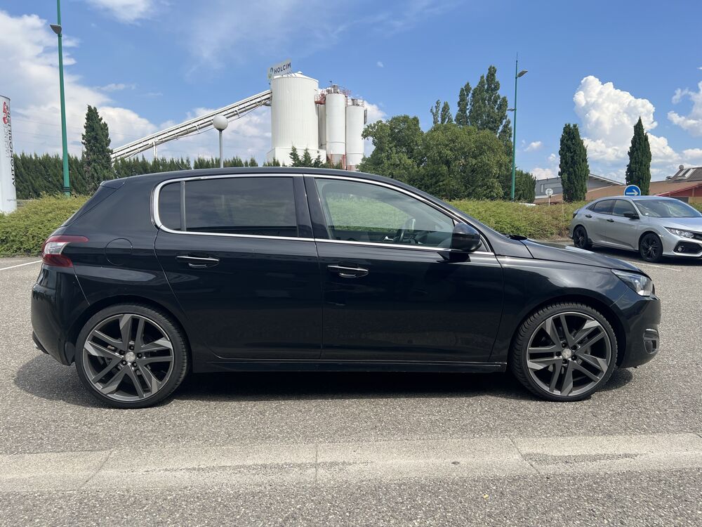 308 2.0 BlueHDi 150 CV SS BVM6 GT Line 2015 occasion 68390 Sausheim