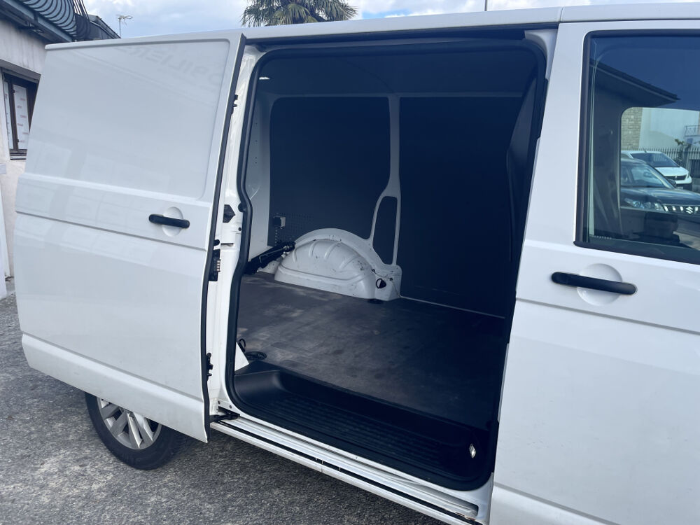Transporter T6.1 VAN 2.0 TDI 150cv 4Motion L1H1 Business 2022 occasion 49124 Saint-Barth&eacute;lemy-d'Anjou