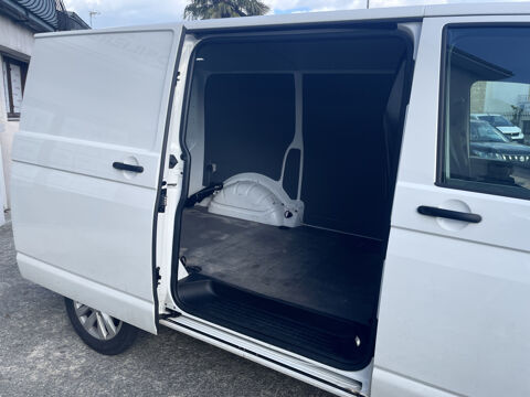 Volkswagen Transporter T6.1 VAN 2.0 TDI 150cv 4Motion L1H1 Business 2022 occasion Saint-Barth&eacute;lemy-d'Anjou 49124
