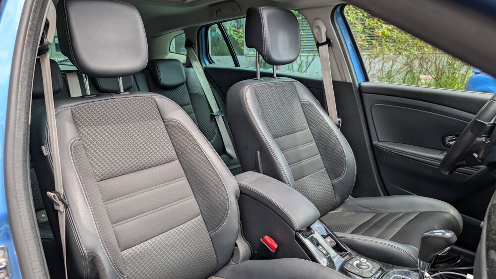 M&eacute;gane Bose Phase 3 Estate 1.2 TCe EDC 132 cv Bo&icirc;te auto toit ouvra 2015 occasion 91120 Palaiseau