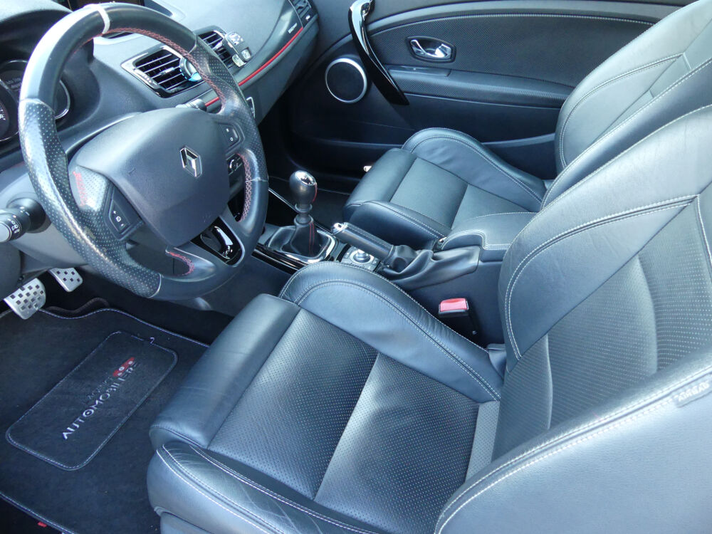 M&eacute;gane Coup&eacute; Phase 3 Coup&eacute; RS 2.0 16V Turbo S&S 265 cv 2014 occasion 14400 Nonant
