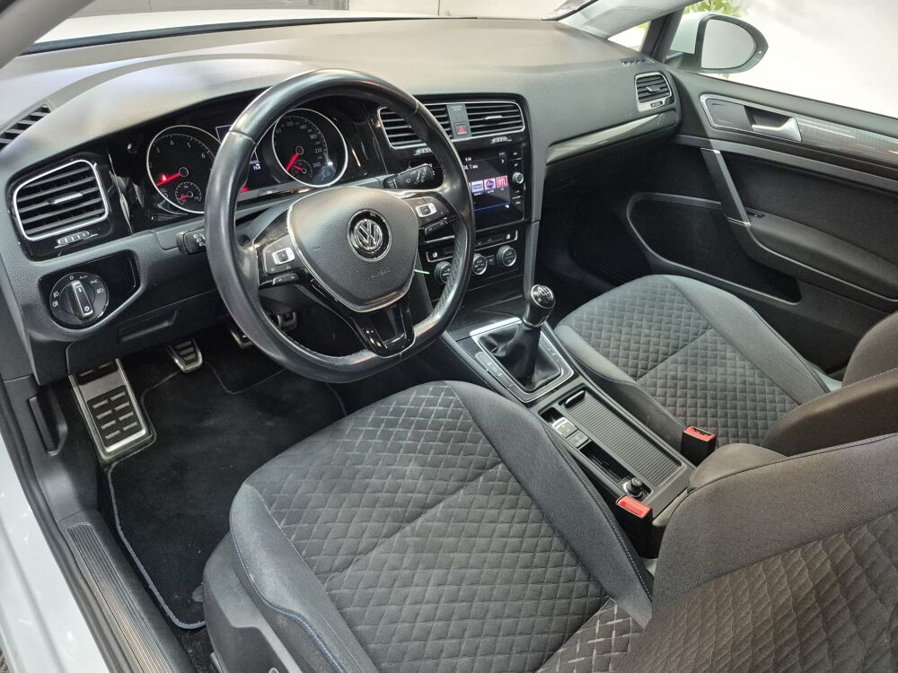 Golf VII 5 Portes Phase 2 1.5 TSI GPF 16V Blue Motion 131 cv 1906 occasion 71300 Montceau-les-Mines