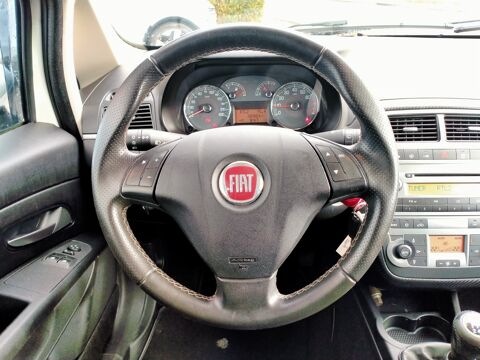 Grande Punto 1.4 16v T-jet 120ch Sport 3p 2009 occasion 90400 Danjoutin