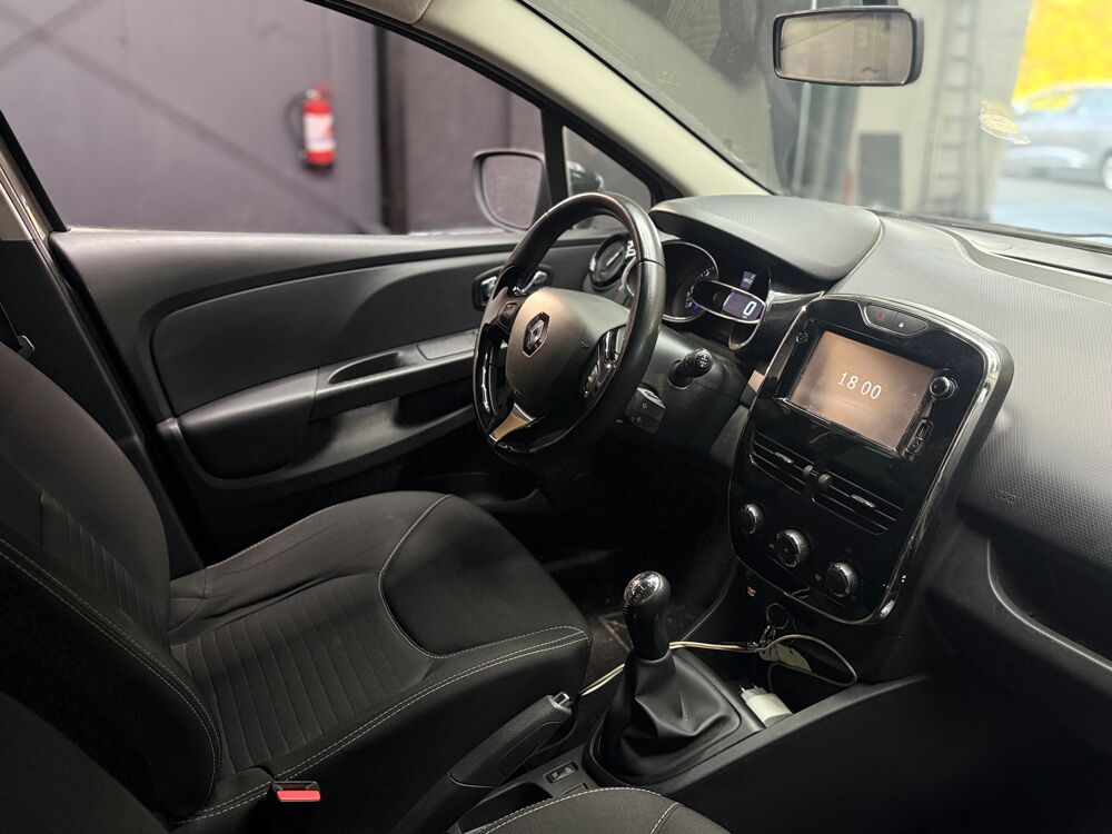 Clio 1.5DCI 90 BUSINESS 2015 occasion 78680 &Eacute;p&ocirc;ne