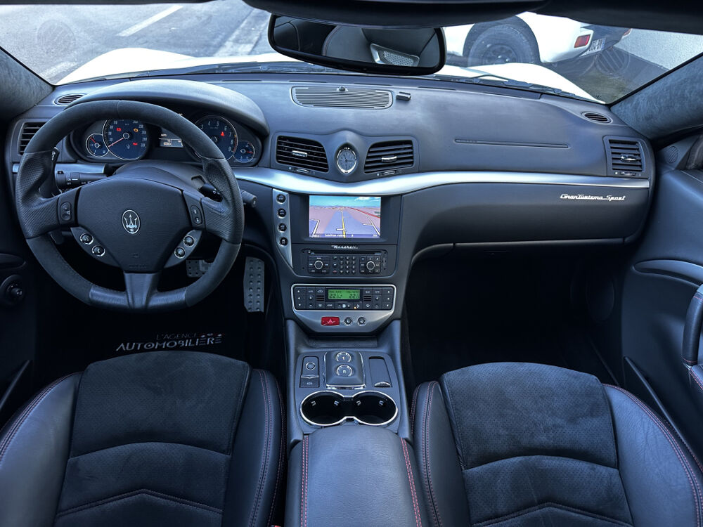 Granturismo Sport 4.7 V8 Coup&eacute; 460 ch BVR F1 2013 occasion 88100 Sainte-Marguerite