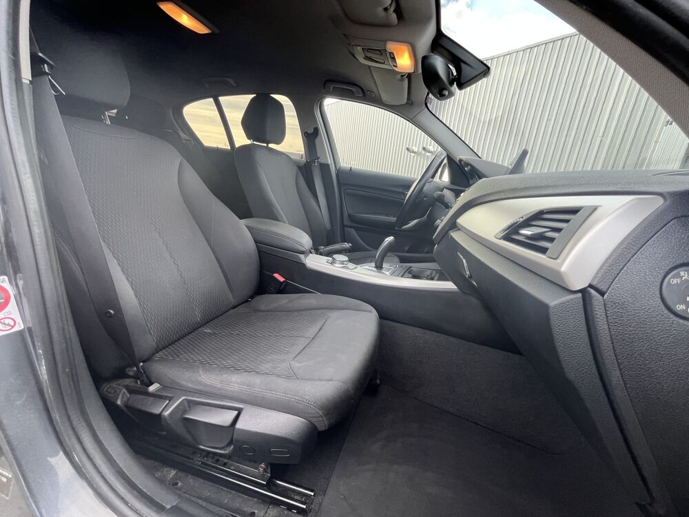 S&eacute;rie 1 118d 150 ch Lounge / APPLE CAR PLAY / GARANTIE 1 AN 2017 occasion 44860 Pont-Saint-Martin