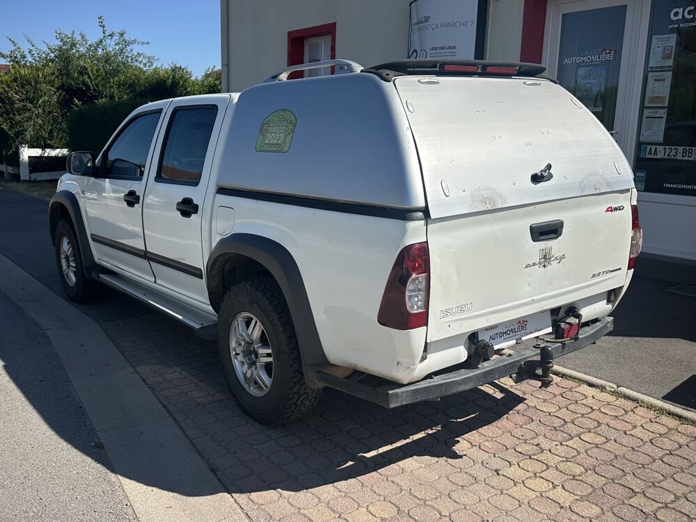 D-MAX 3.0 TDi 163ch 4x4 Crew LS 2011 occasion 88100 Sainte-Marguerite