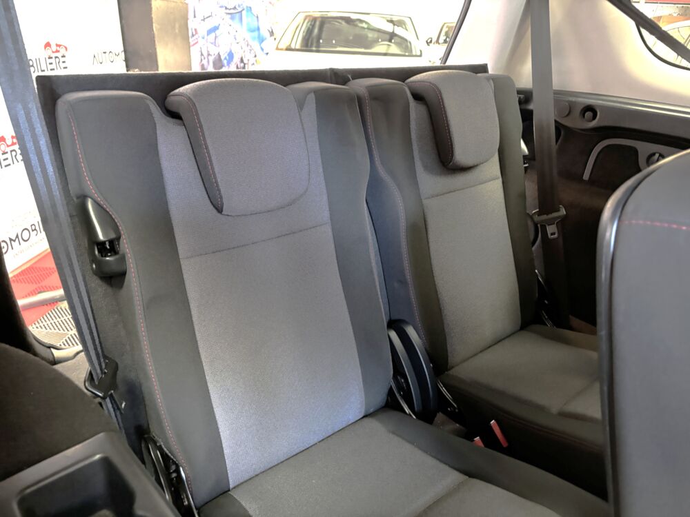 Grand scenic IV 1.5 DCI 110 ch Finition Business 7 places 2014 occasion 59640 Dunkerque