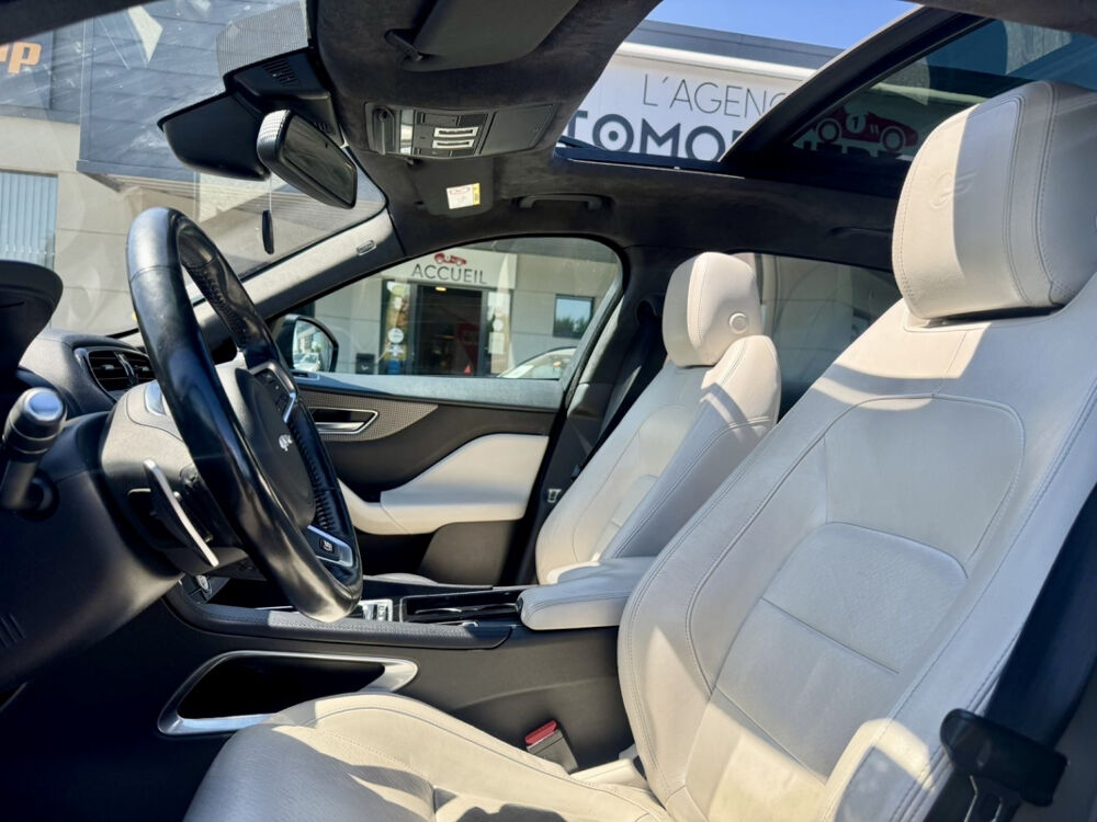F-PACE 3.0 d v6 300 ch bva awd S premi&egrave;re &eacute;dition 2016 occasion 68390 Sausheim