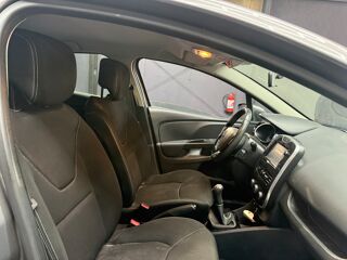 Clio Business 2015 occasion 78680 &Eacute;p&ocirc;ne