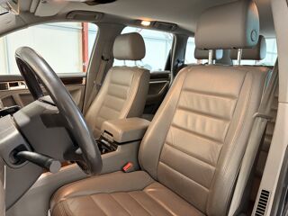 Touareg 3.2 V6 TIPTRONIC + ATTELAGE 2007 occasion 27620 Gasny