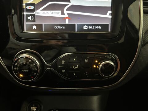 Captur RENAULT CAPTUR 1.5 DCI 90 ENERGY INTENS + ATTELAGE 2013 occasion 37170 Chambray-l&egrave;s-Tours