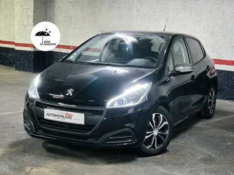 Peugeot 208 1.2 vti 82cv Style BVM5 sous garantie 2018 occasion Lyon 69008