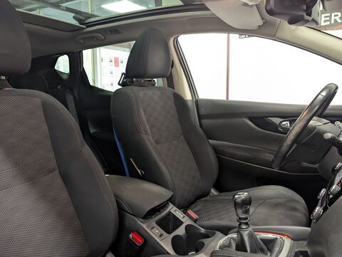 Qashqai II 1.2 DIG-T 115 N-CONNECTA 2017 occasion 95800 Cergy