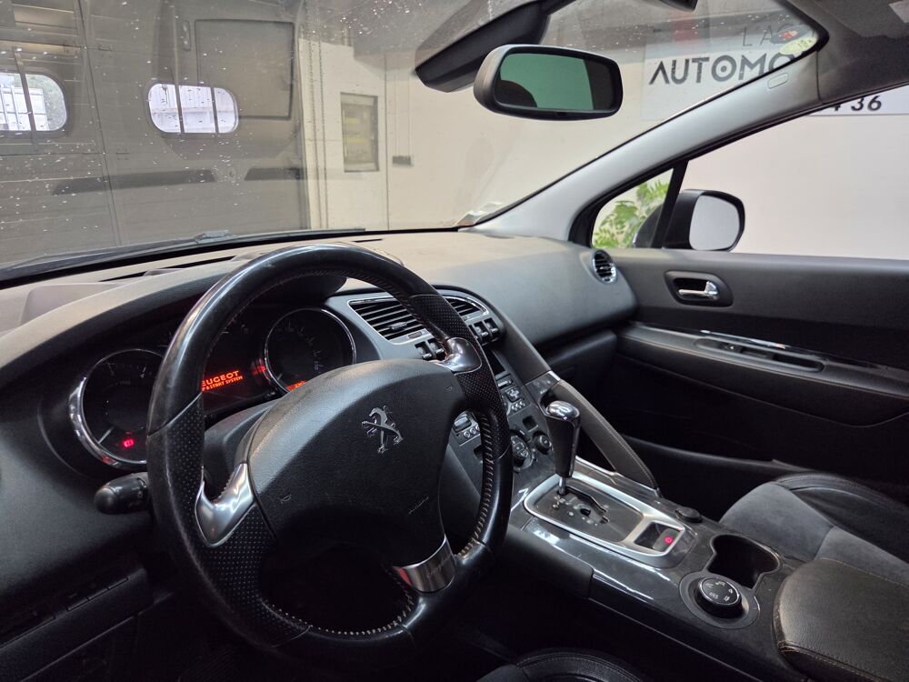 3008 (2) 1.6 BlueHDi 120ch Crossway EAT6 2015 occasion 71300 Montceau-les-Mines