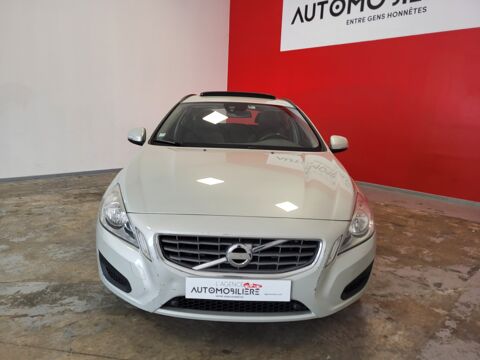 V60 VOLVO D4 2.0 163 BVA MOMENTUM + TOIT OUVRANT 2012 occasion 37170 Chambray-l&egrave;s-Tours